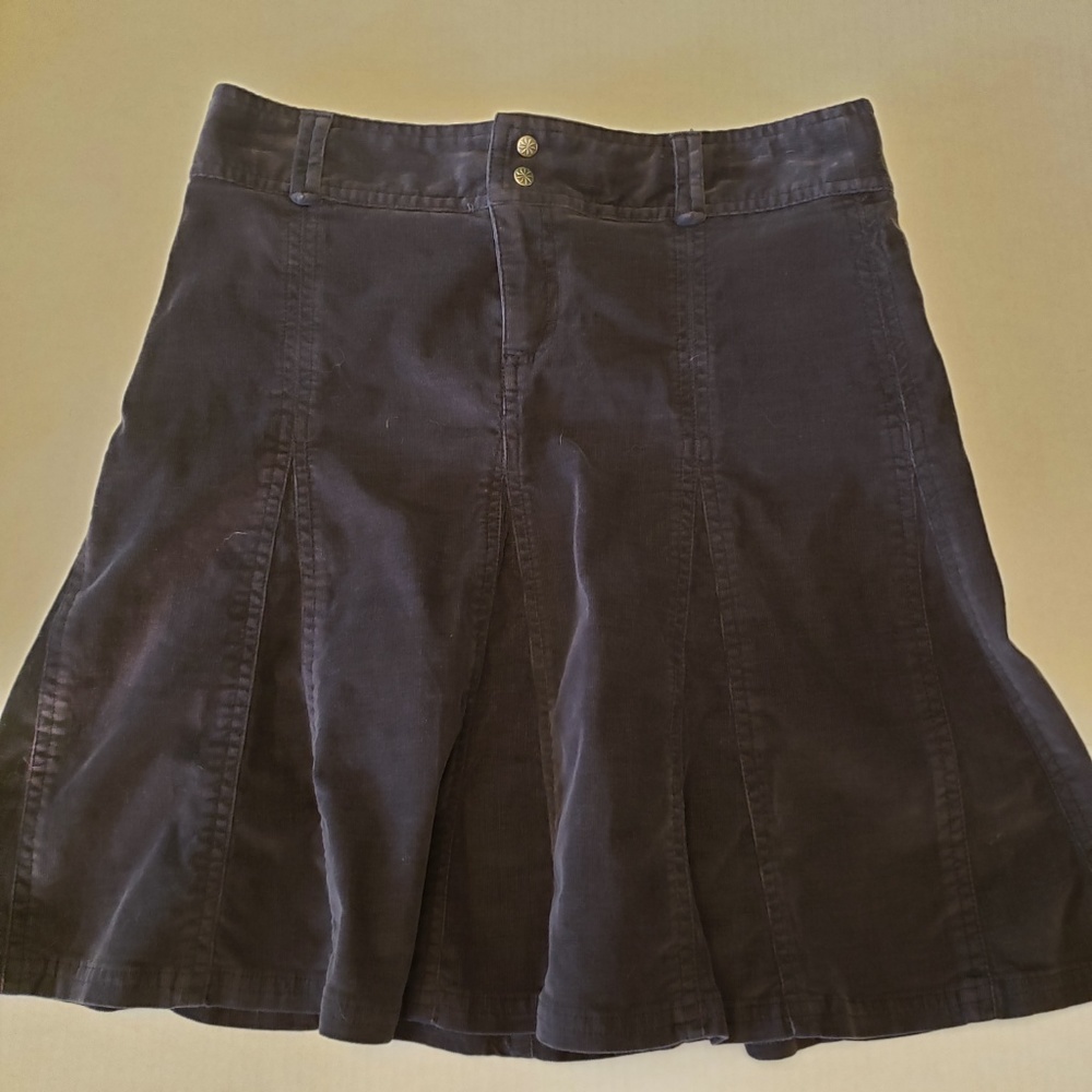 🆕️💕Athleta Skater Skirt Mini Gray
